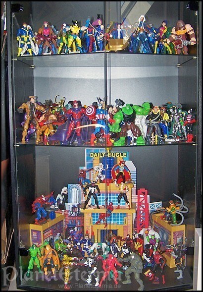 Auch das Marvel Universum findet Unterschlupf beim Surfer