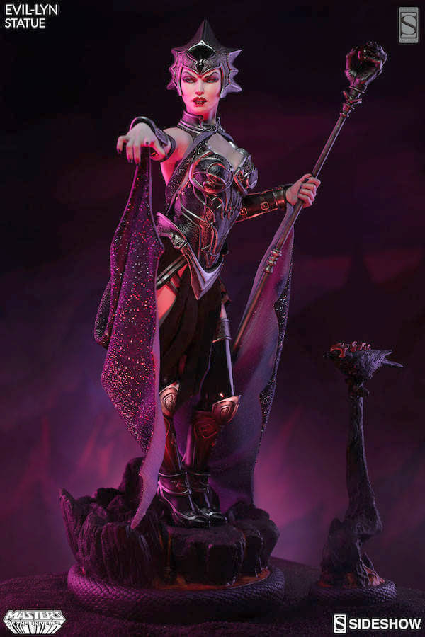 Die mittlerweile ausverkaufte erste Evil-Lyn-Statue von Sideshow