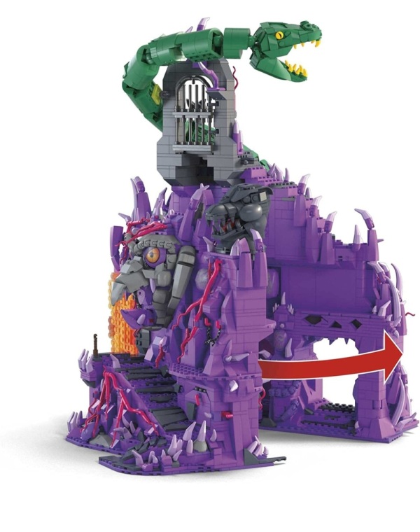 Wie bereits vom Vintage-Playset und der MEGA Grayskull gewohnt, lsst sich auch Snake Mountain zusammenklappen