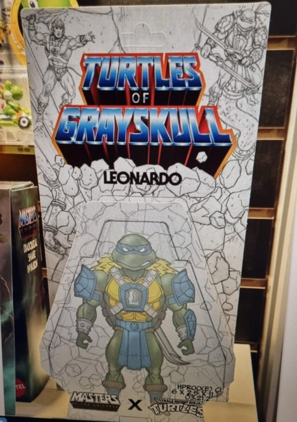 Leonardo-Konzept mit S/W-Verpackungs-Design und Logo